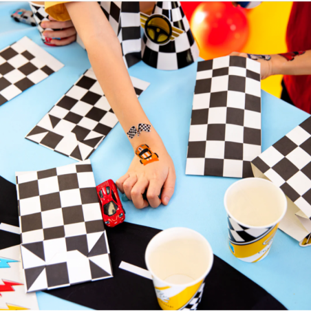 Torebki na cukierki Wyścigówki - 6 sztuk