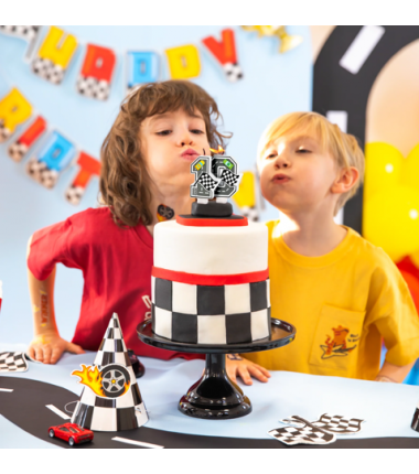 Świeczka na tort Wyścigówki cyfra 0